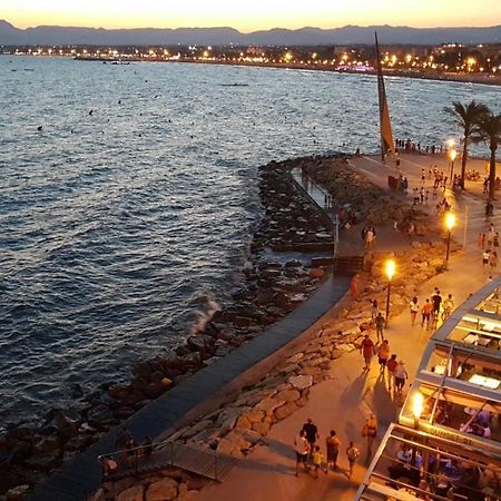 Apartment Center Salou Near Port Aventura Dış mekan fotoğraf