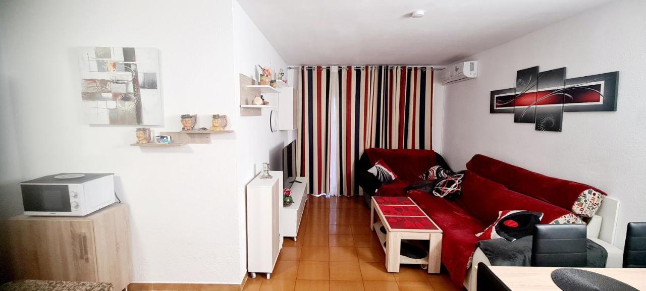 Apartment Center Salou Near Port Aventura Dış mekan fotoğraf