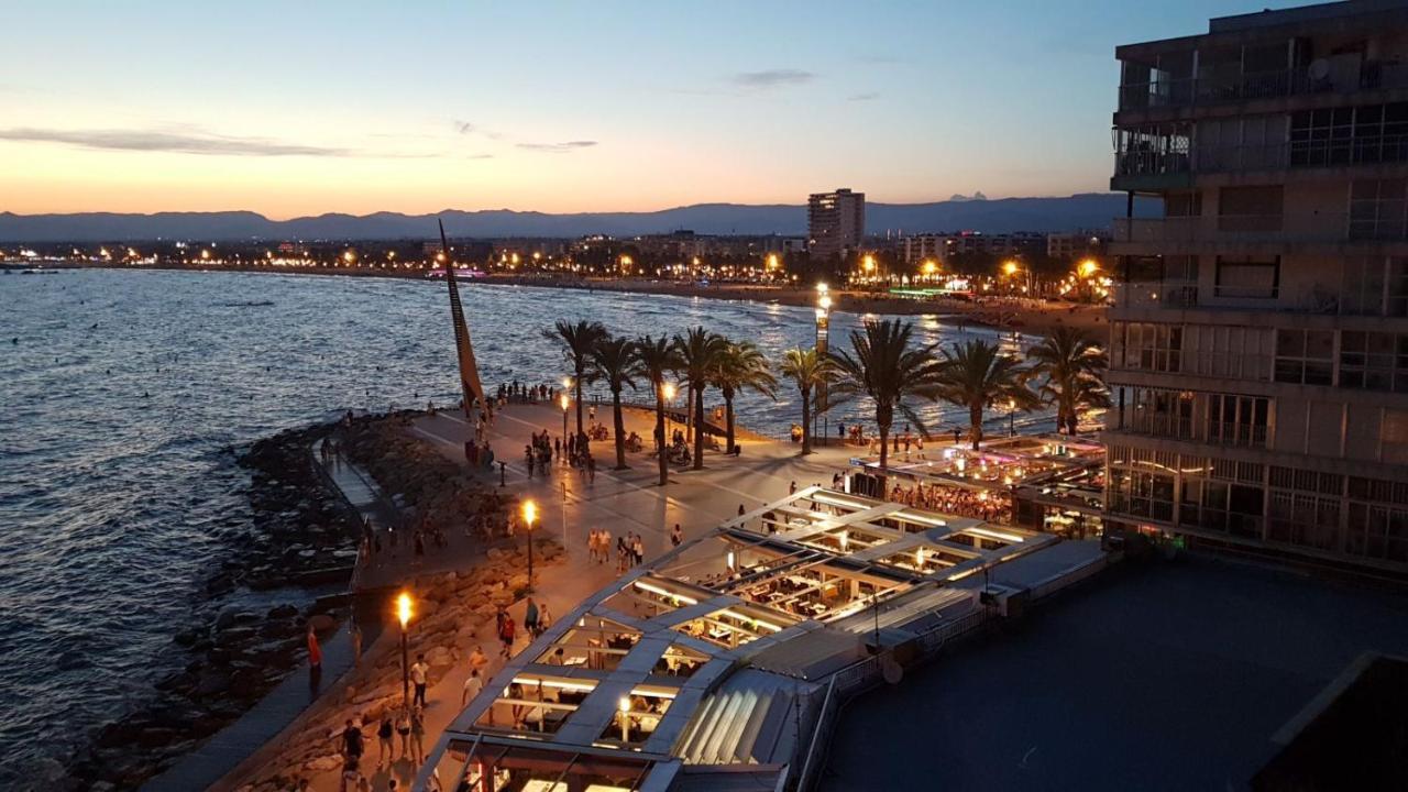 Apartment Center Salou Near Port Aventura Dış mekan fotoğraf